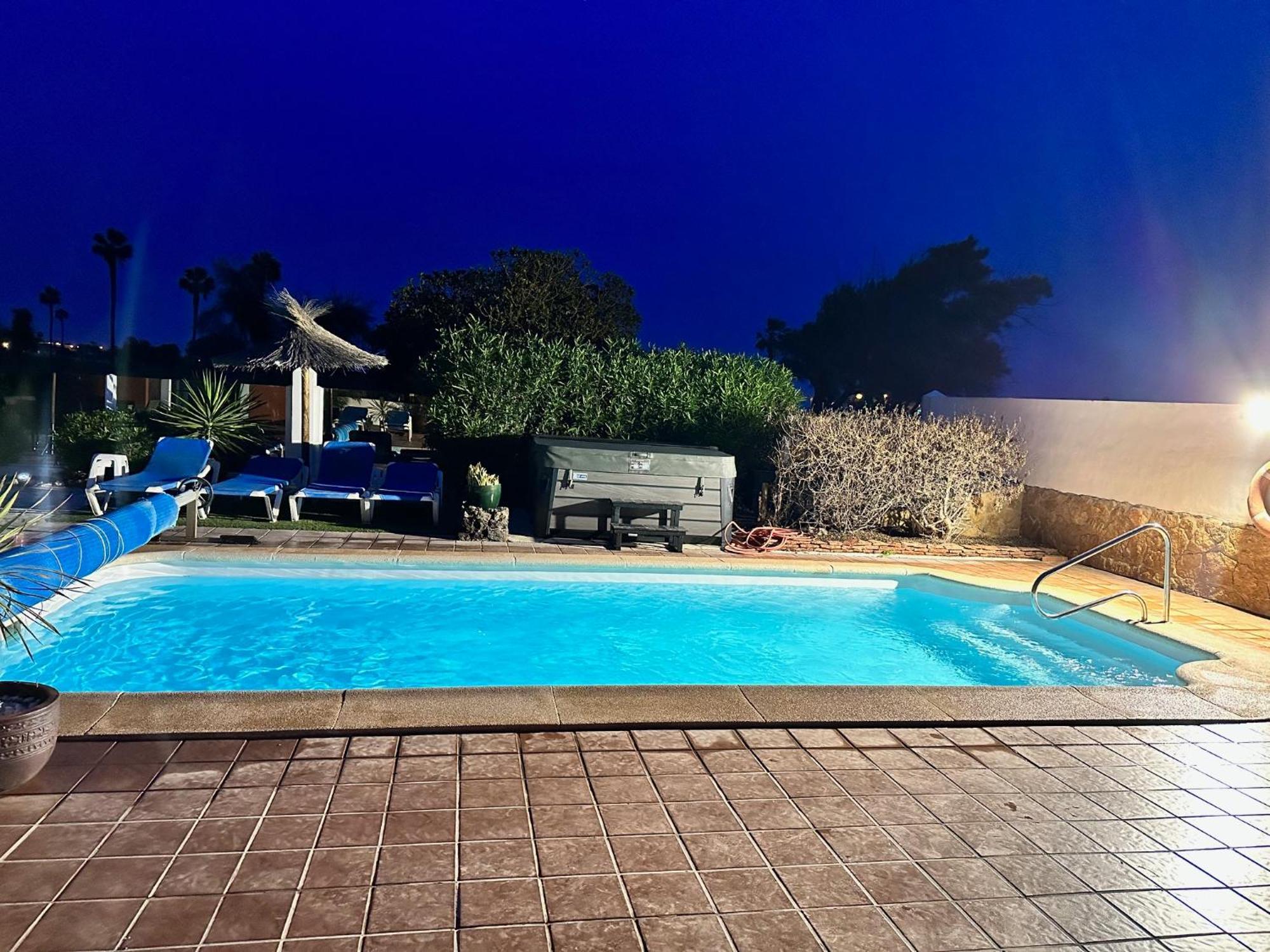 Villa Casa Piedra, Luxury Family Front Line Golf, Hot Tub,Pool Table, 8 Pers, Caleta de Fuste Exterior foto